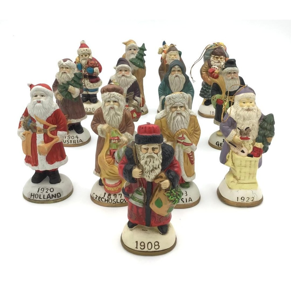 Vintage Santas from Around the World 13 Piece Figurine Set with Book 5"